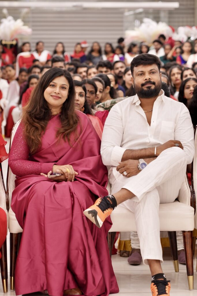 RK Wedding Mall MD Navas with His Wife