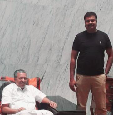 RK Wedding Mall MD Navas with Pinarayi Vijayan